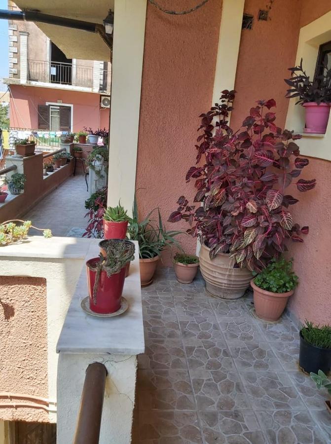 Eugenia Apartment Perama  Bagian luar foto
